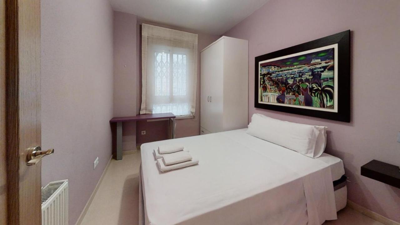 Vibrant City Center Alicante Bagian luar foto
